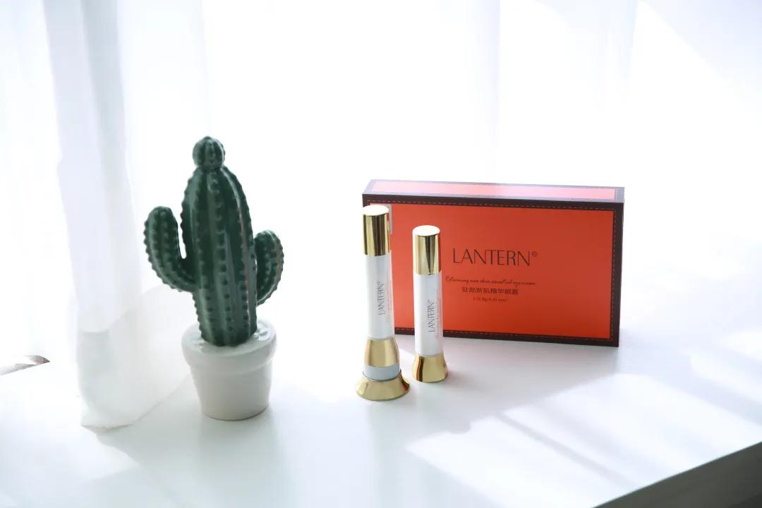 几款非常实用的眼霜,给你推荐一款超级好用的眼霜