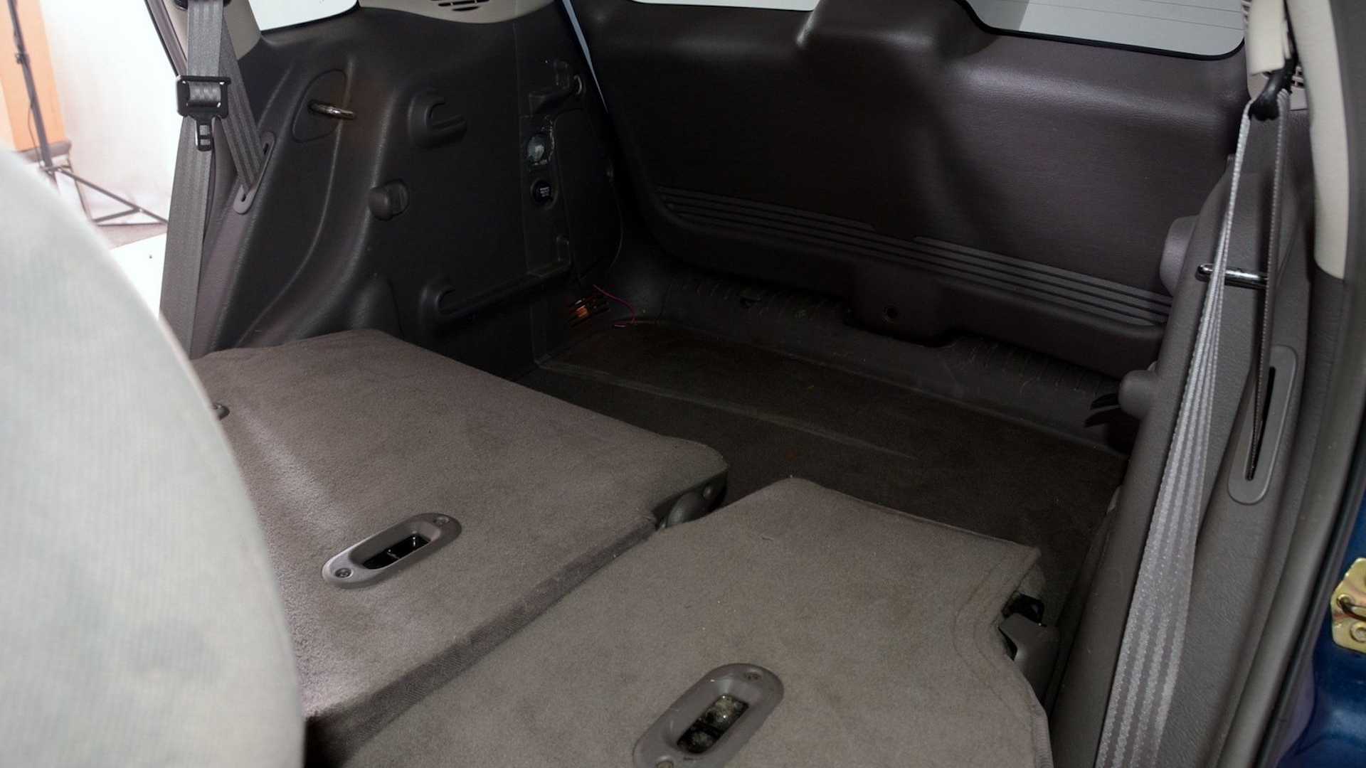 原车主身体抱恙,“神奇宝贝”涂装克莱斯勒PT漫步者将被出售