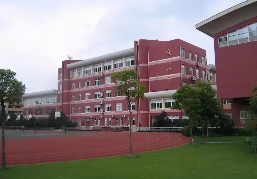 上海升初中摇号好的学校,上海民办初中摇号名额优势