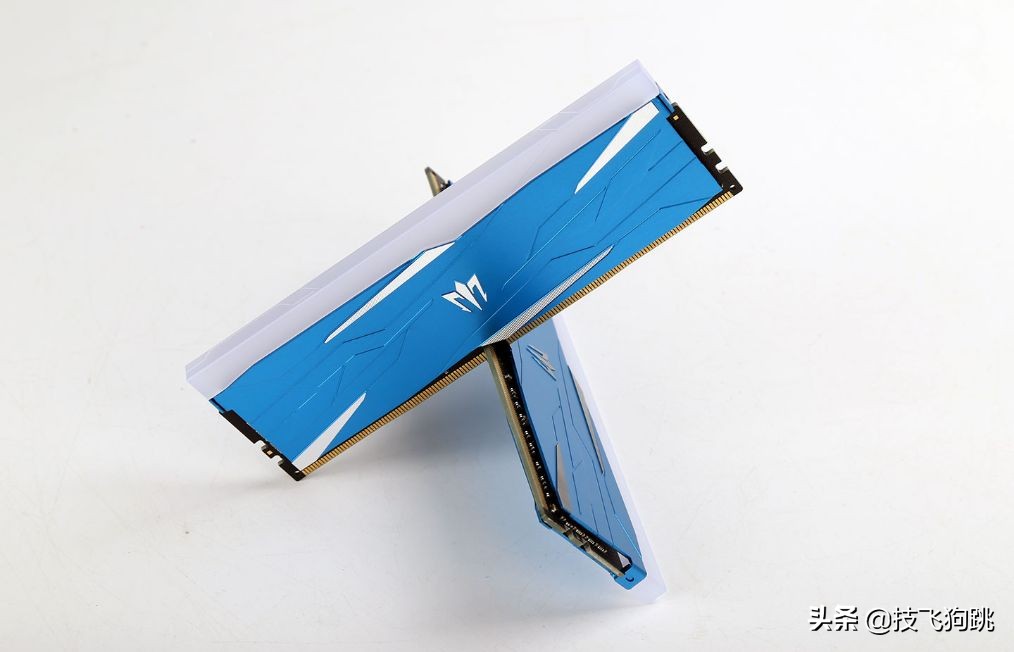 机箱装不上240水冷,主机机箱散热推荐