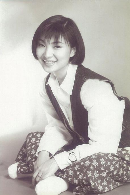 唱常回家看看陈红现状,常回家看看陈红瘫痪了吗