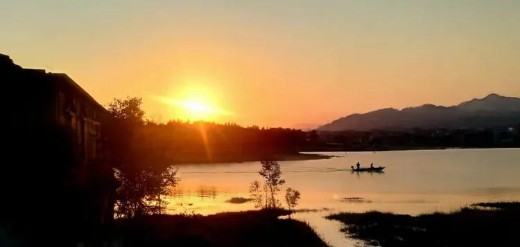 莆田梅峰小学历史,福建省荔城区梅峰小学