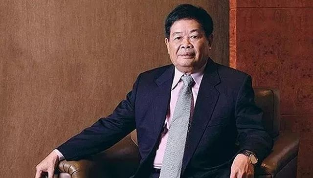 玻璃大王曹德旺37年捐了160亿,曹德旺被追债