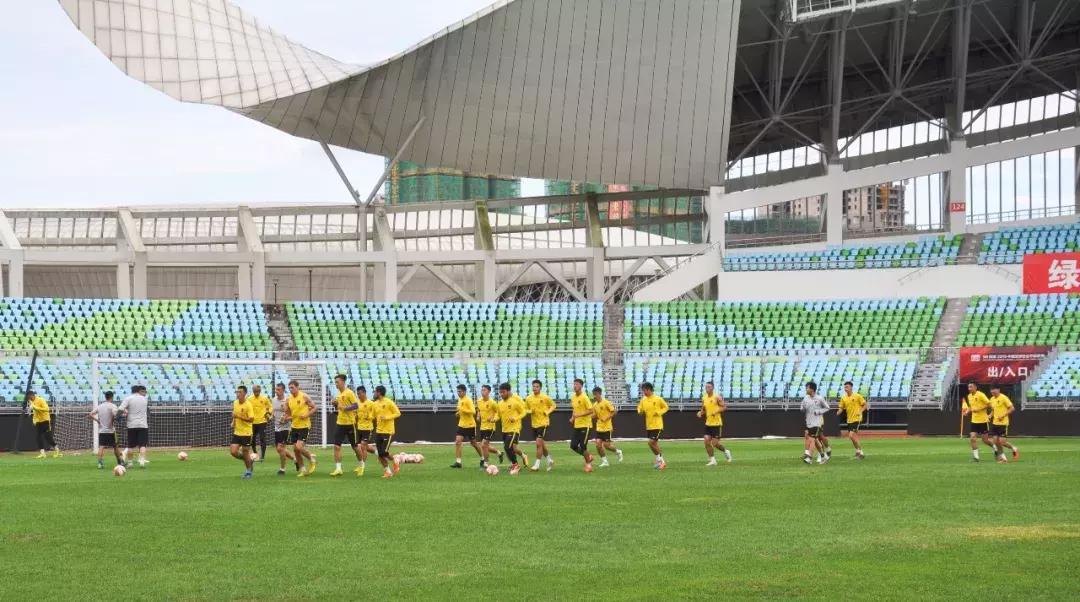 大连对贵州恒丰比赛,足球贵州恒丰最新消息