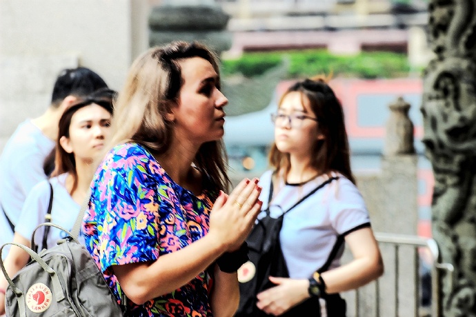 黄大仙祠香港地址,黄大仙庙香港位置