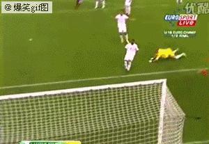 这一脚踢得好原版视频,这一脚踢得好