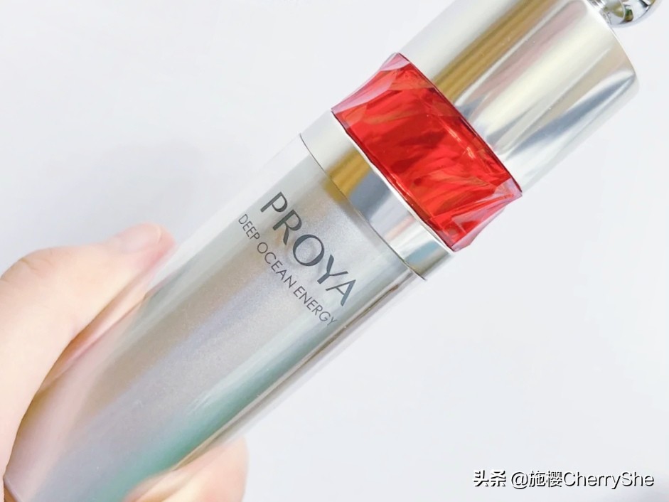 珀莱雅小夜灯和冰陀螺眼霜区别,珀莱雅冰陀螺眼霜和小蜜罐眼霜