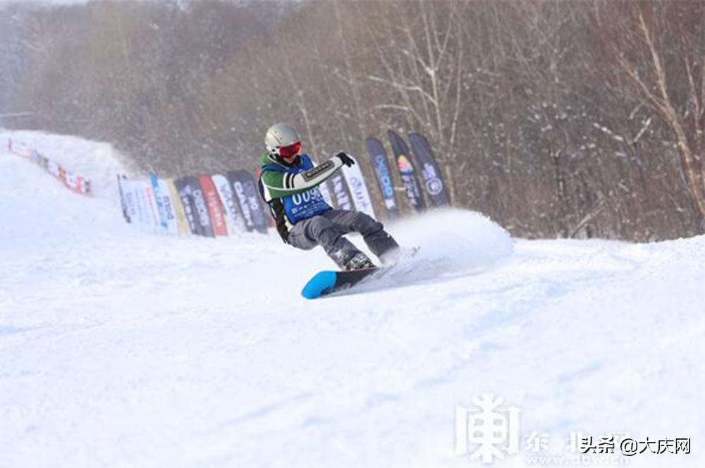 哈尔滨市视听盛宴,哈尔滨开年上演两部大戏