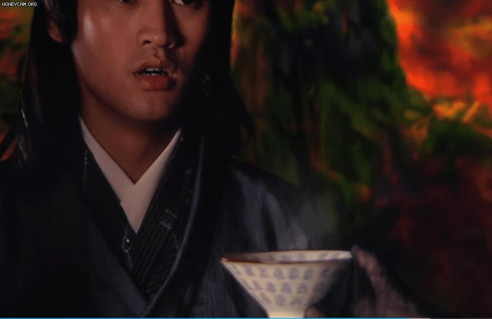 先纠缠，后绑架，一部《阿宝》揭开了无数人曾深陷的“爱情误区”