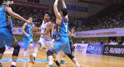 他靠一招就能制霸广东球场！曾瘦小不能进校队，今成河源3年球王