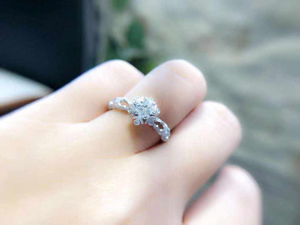 精品店的首饰一般是什么材质,珠宝定制怎么开店