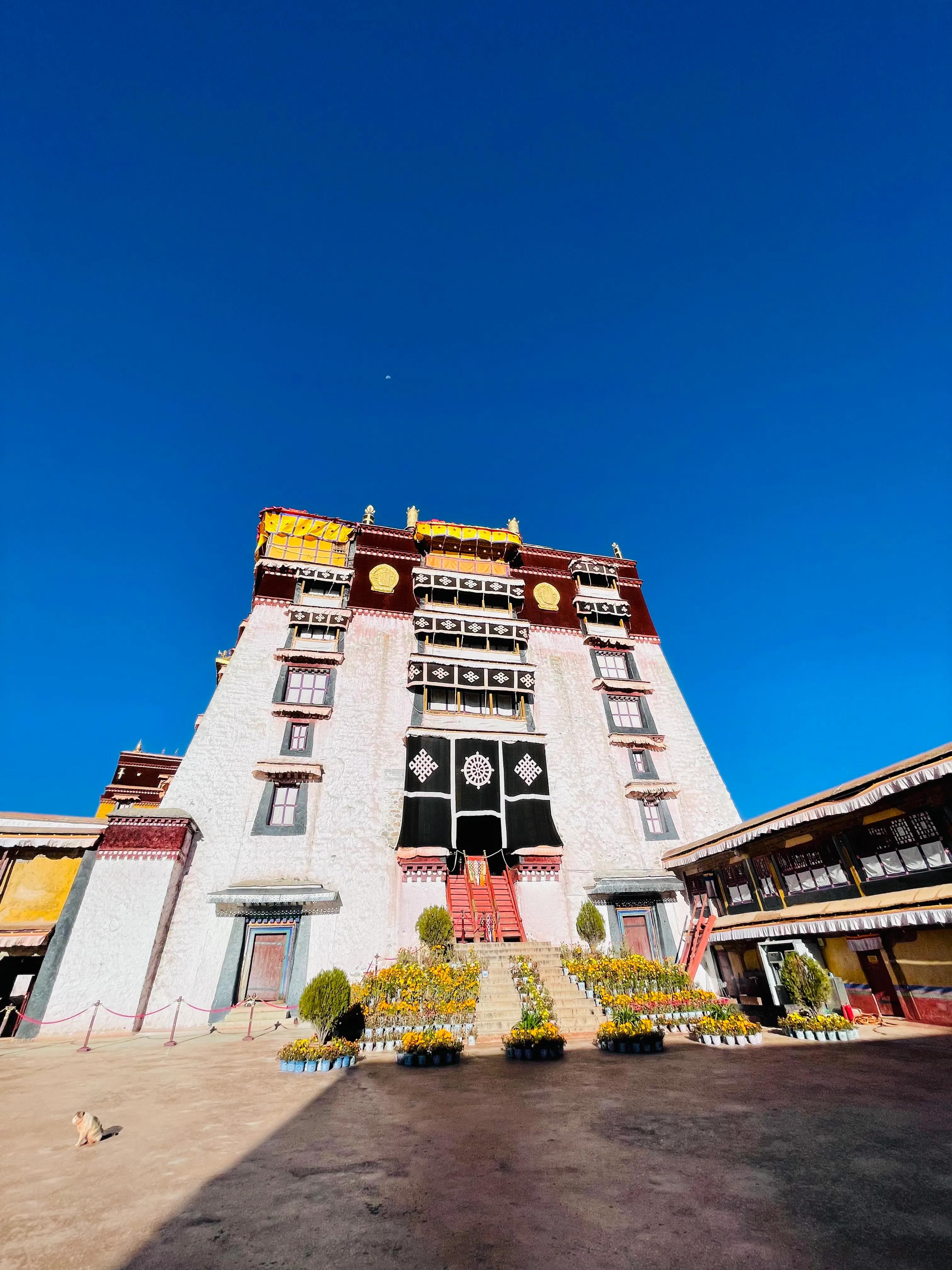 藏西秘境布达拉宫,西藏布达拉宫简介