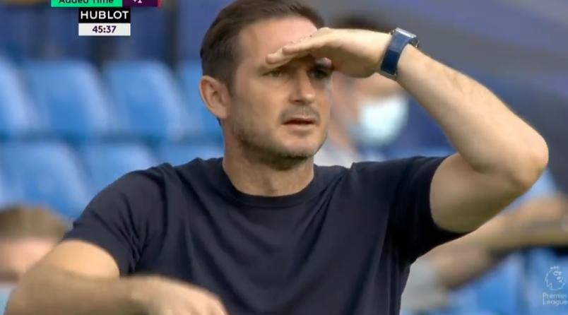 英超重大改判！切尔西大将拉人犯规，由染黄变染红，利物浦获利好