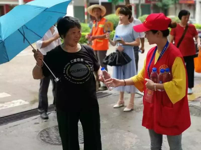 考完试表白的视频,考完试后的表白