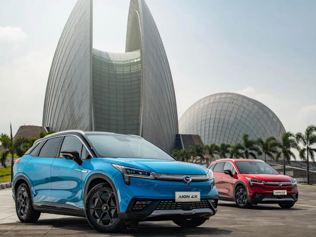 “都试驾了还不下定！”特斯拉在中国是怎样被神化的？