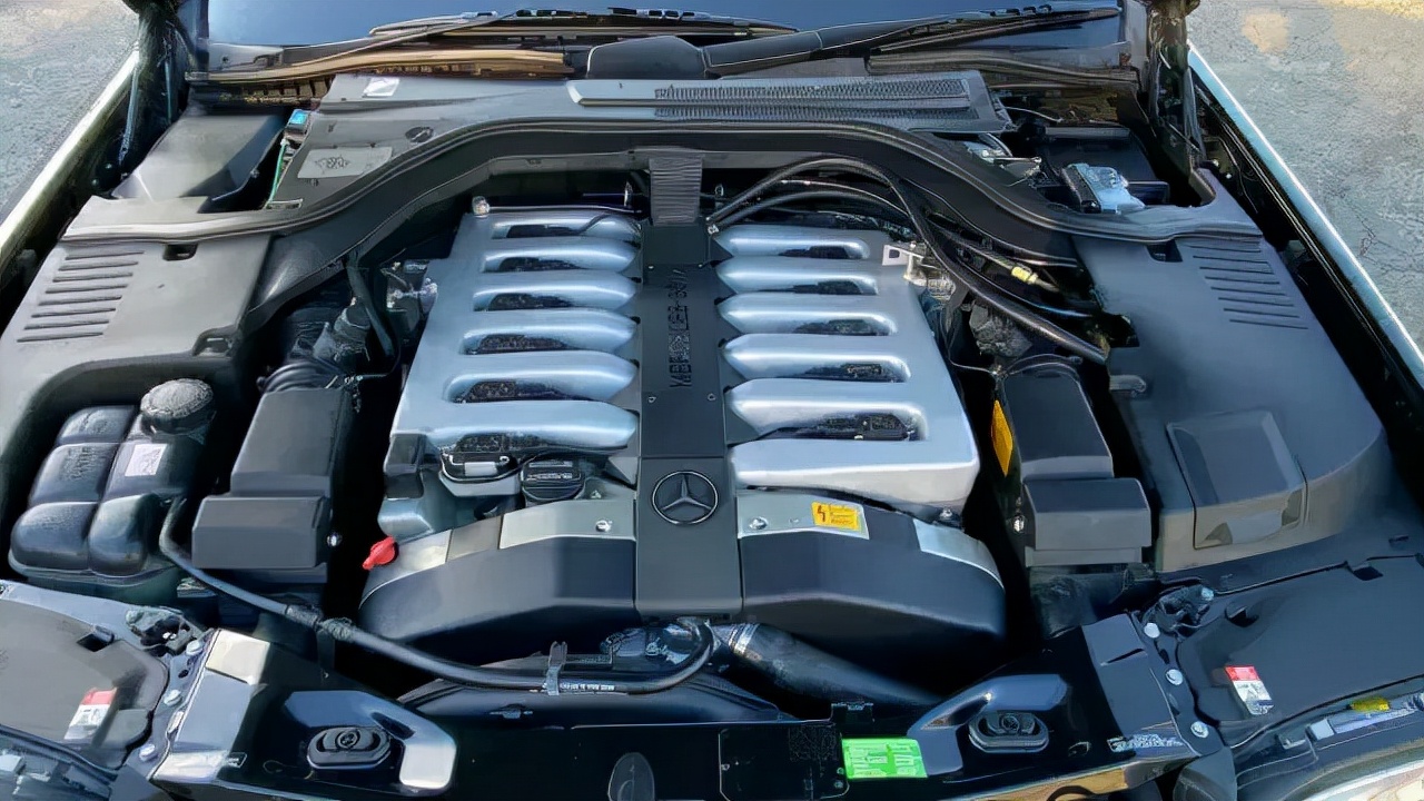 德系高颜值四门轿跑,虎头奔s600