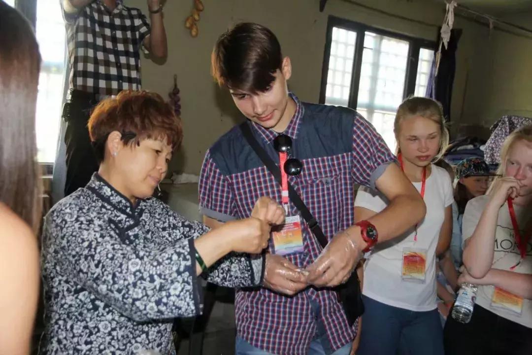 浪漫冰雪游玩攻略,浪漫冰雪夜场