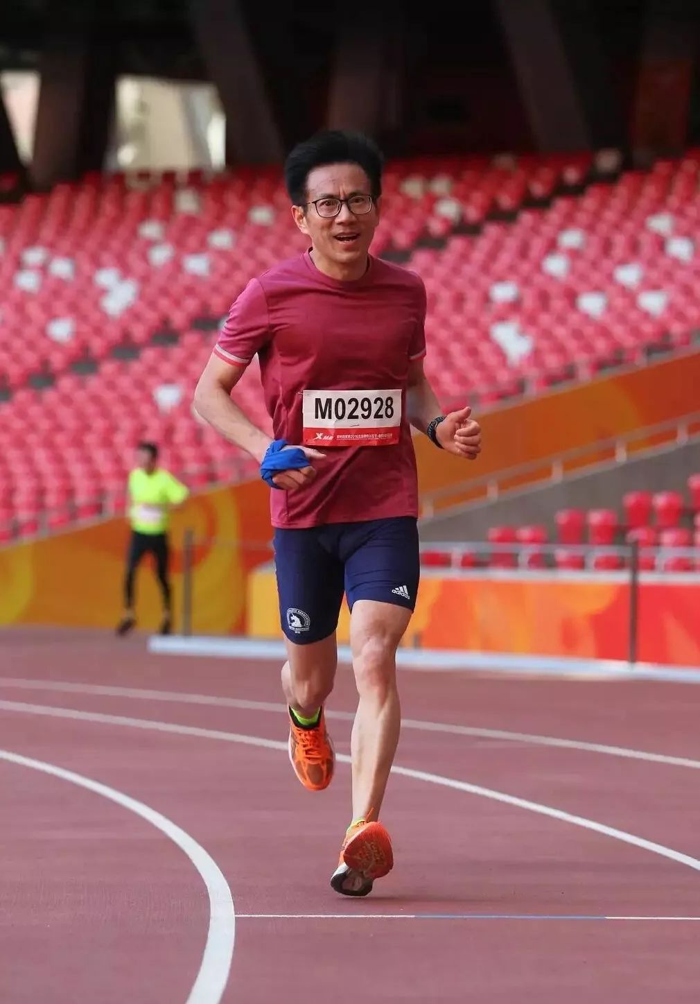 6块腹肌的体质能练出8块腹肌吗,6块腹肌能练到8块吗