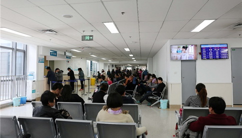 济宁兖州人民医院抢救,济宁附属医院急救120让道