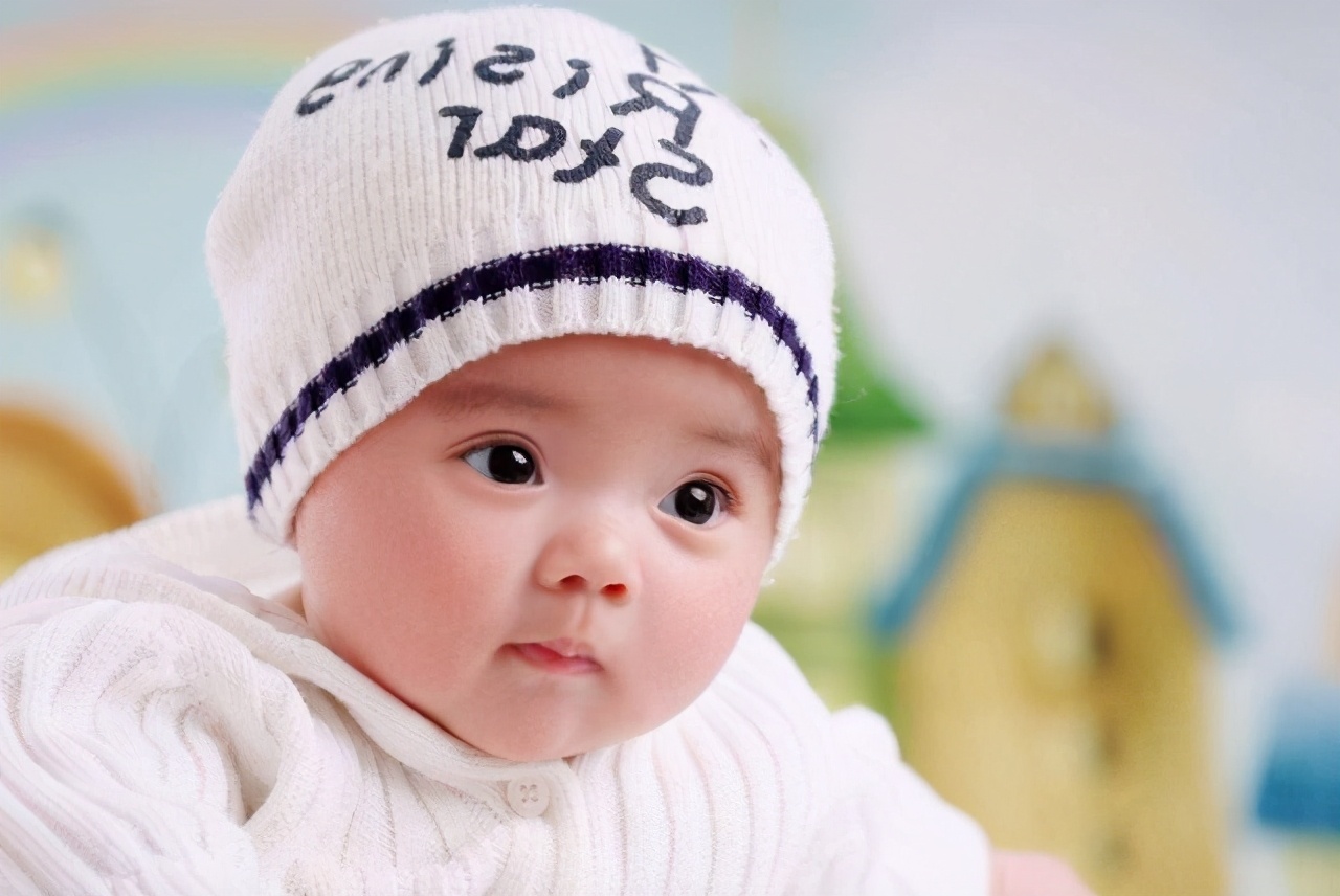 如何让宝宝眼睛越长越大呢,婴儿眼睛多大会不再变