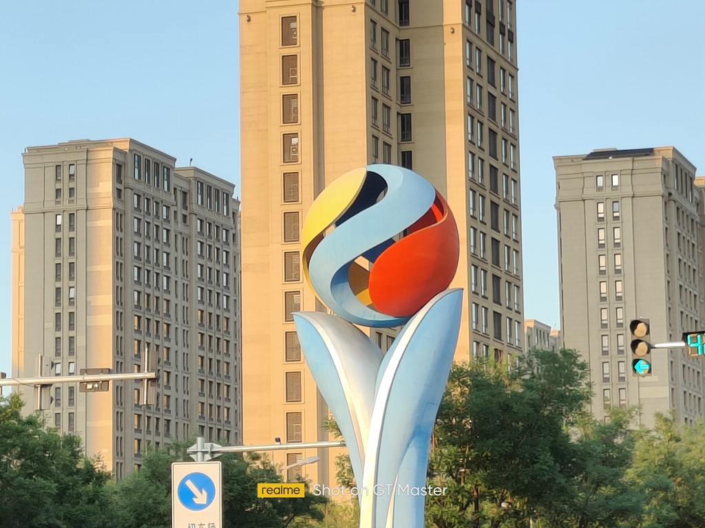 标准“水桶”级配置，realmeGT大师探索版评测，骁龙870+120Hz屏