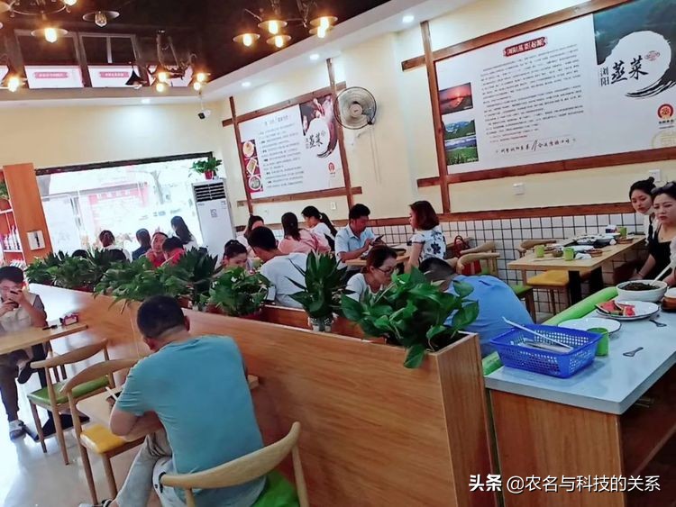 浏阳蒸菜开店,浏阳蒸菜生意火爆的小店