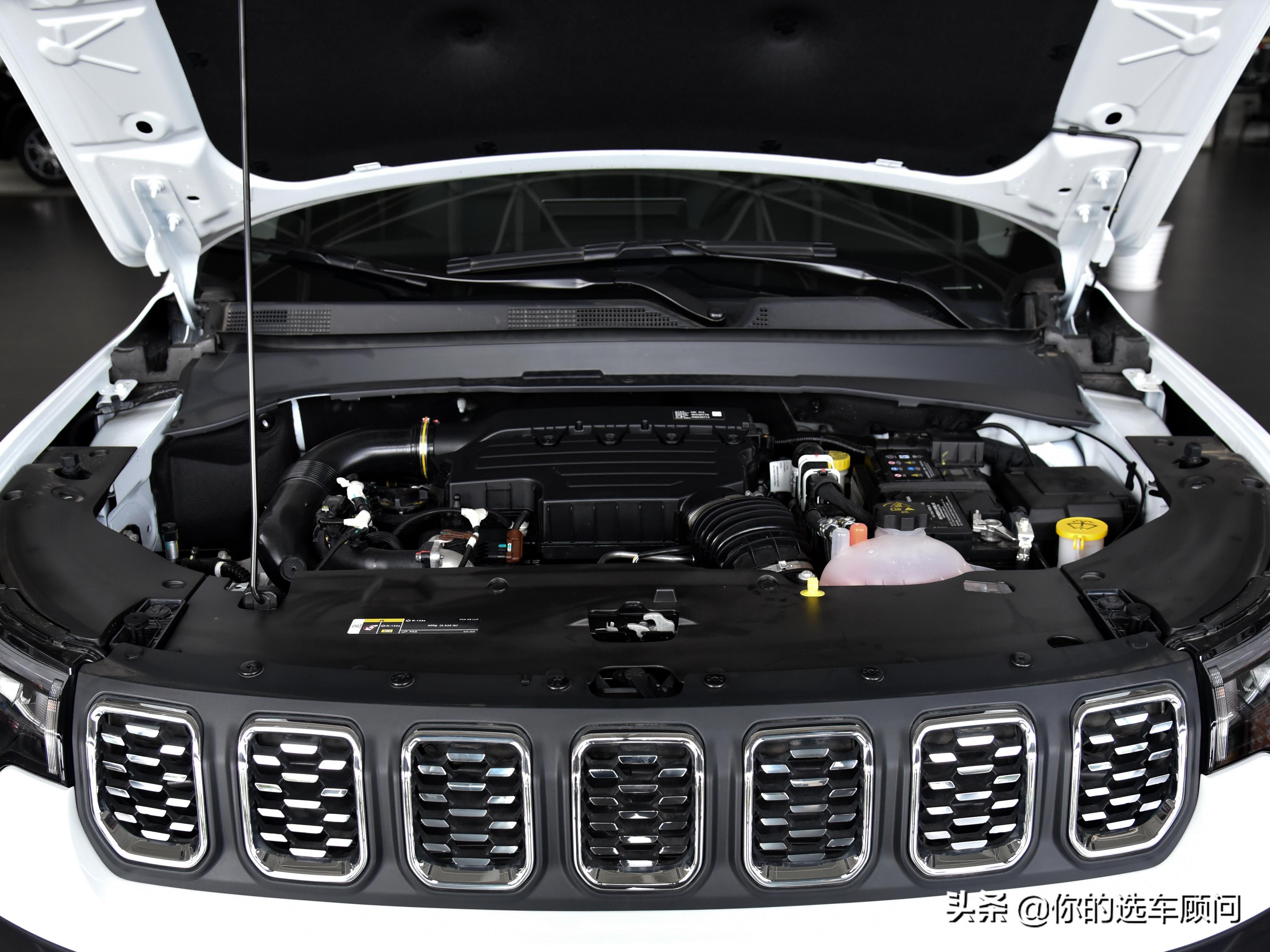 指南者jeep越野报价及图片新款,称职家用suv实拍jeep指南者