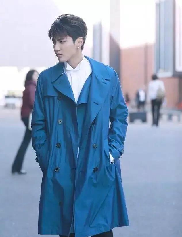 2021年秋冬款巴宝莉风衣女,2020款巴宝莉风衣黑色扣子