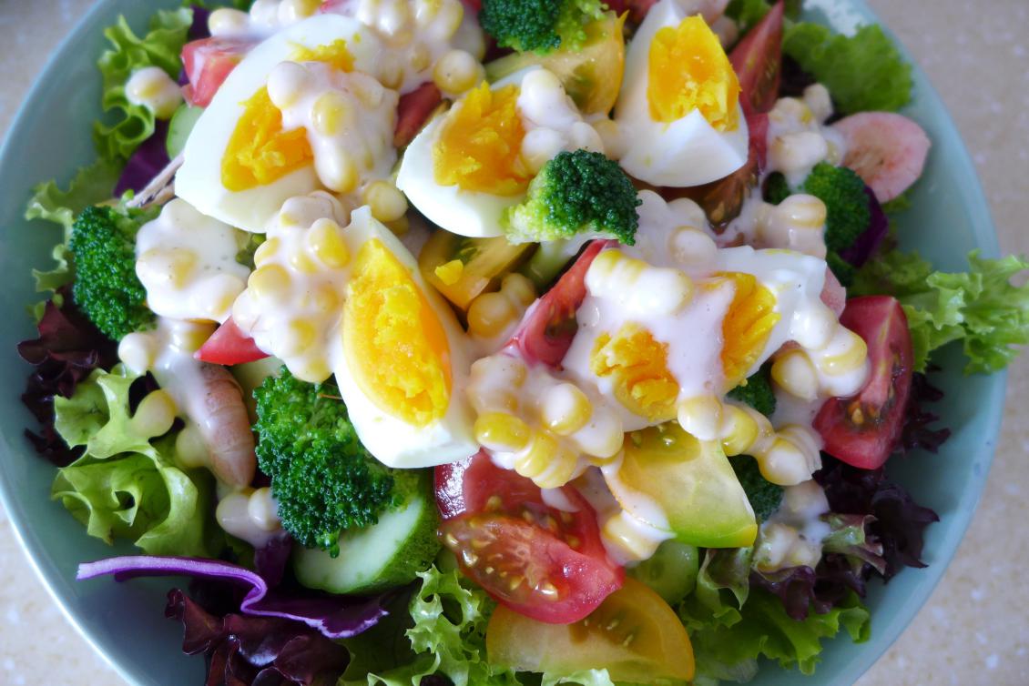 无油无糖的蔬菜沙拉怎么做,可以减脂的蔬菜沙拉做法