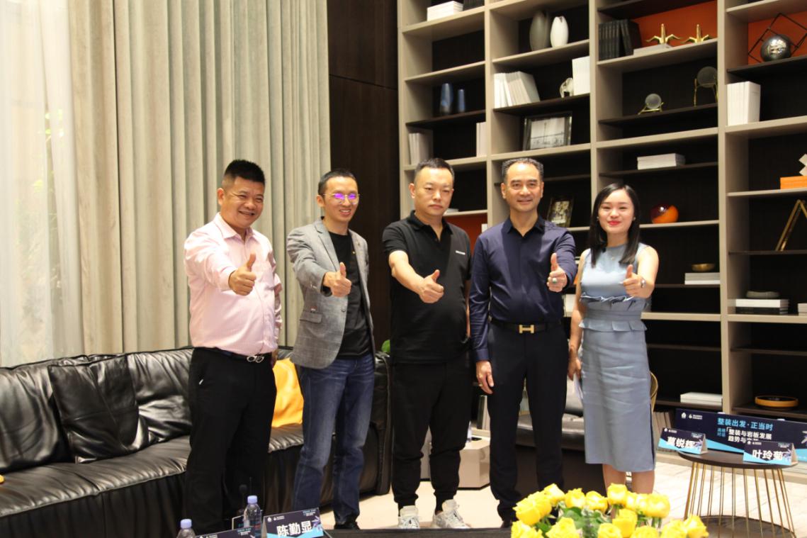 做全品类还是单品,做全品还是做细分