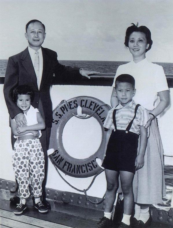 蒋英和钱学森年轻照片,蒋英和钱学森照片