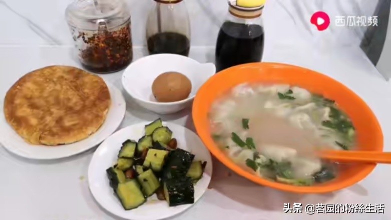 沈阳鲁园古玩城地摊,沈阳鲁园古玩市场大集