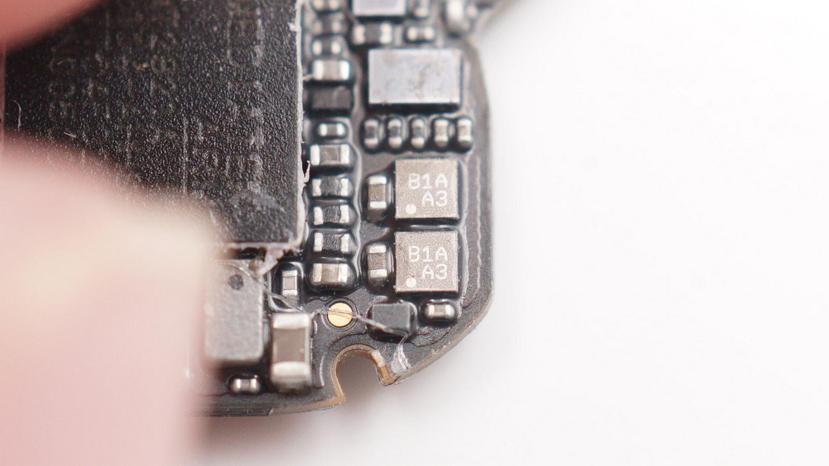 airpodspro和beatsstudiobuds到底谁好,beatsstudiobuds对比airpods第三代