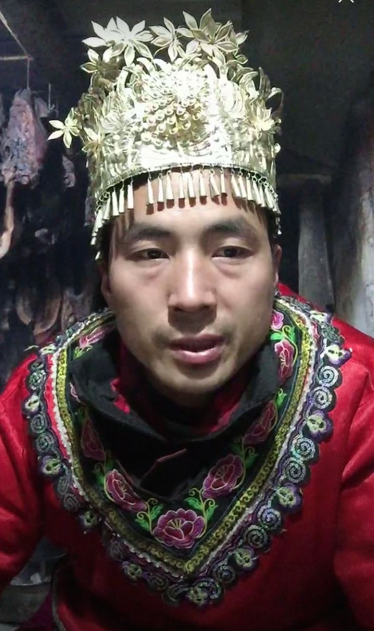 “磨叽哥”的另类代购生意：全村的希望，不做网红想做企业家