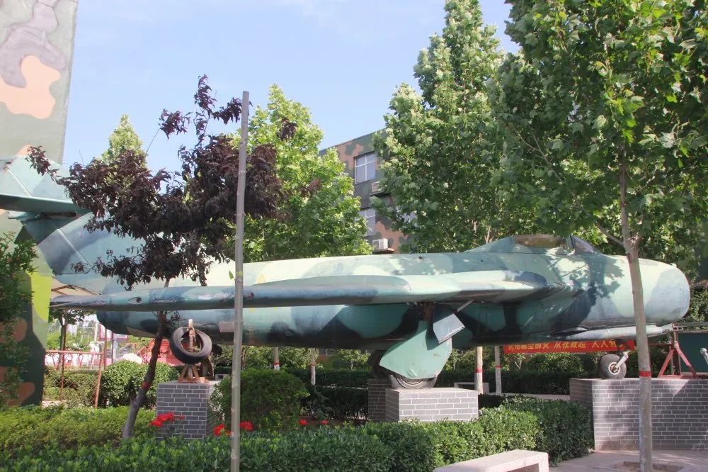 「亮相了」高射炮、主战坦克轰炸机！齐现永年这个学校