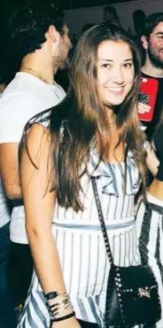 留学生怒了！当年把我拒了的名校，美国富豪网红给钱就能上？！