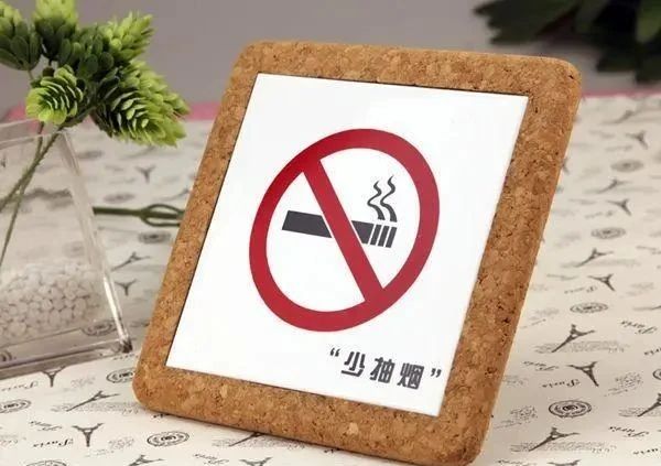 32岁女白领确诊宫颈癌晚期，医生说出真相，丈夫直接拒绝治疗