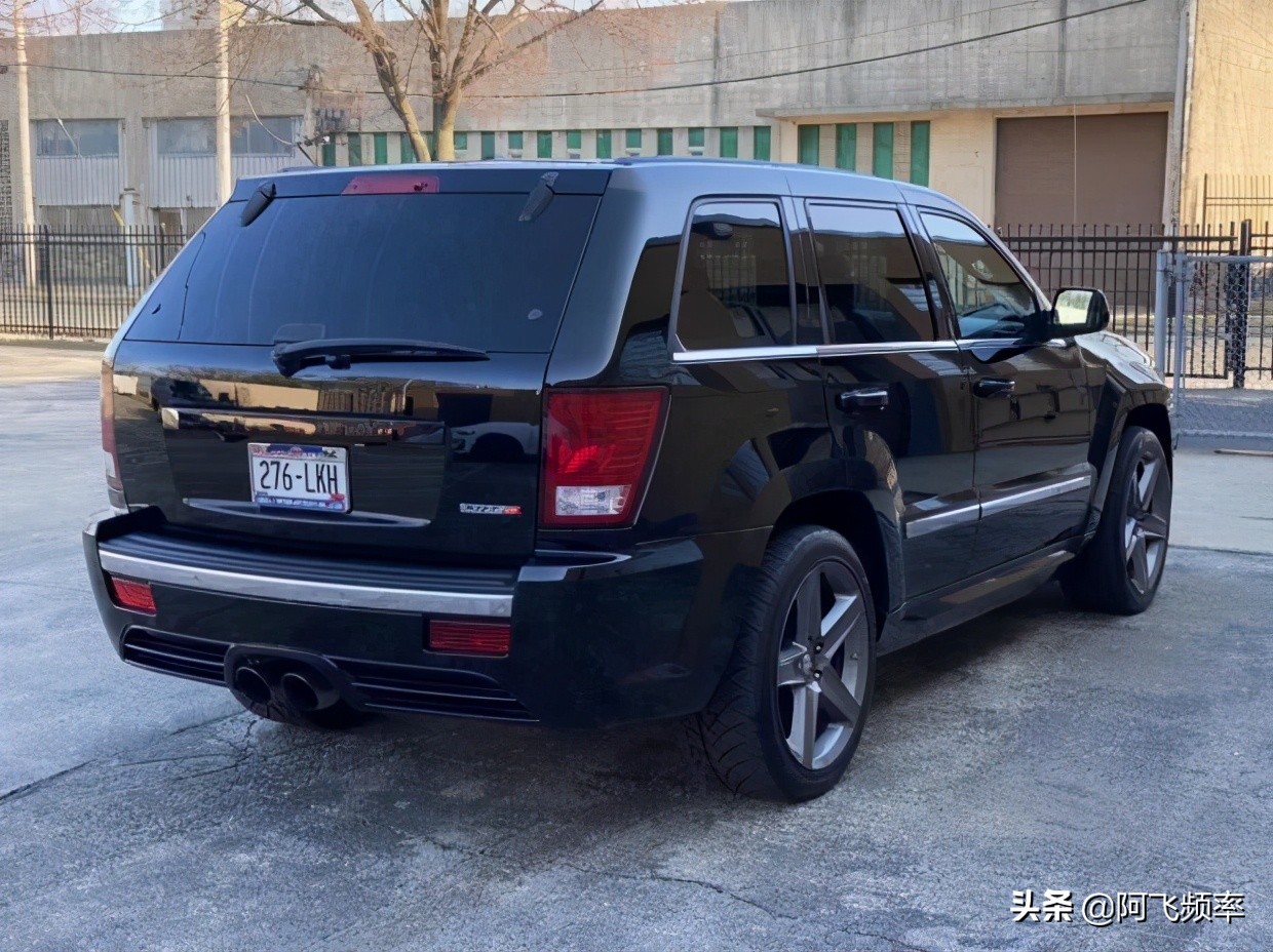 野蛮吉普车,全新进口jeep大切诺基srt8
