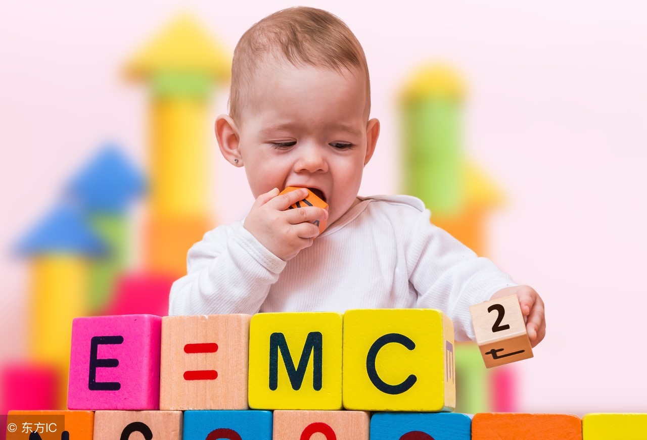 家有内向型孩子怎么相处,家有内向的孩子怎么办