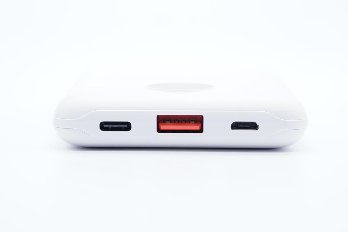 昂达充电宝三线合一快充,支持iphone20w快充充电宝