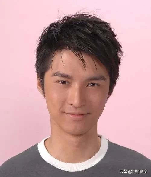 黄嘉乐与女友他们是如何相识的,黄嘉乐tvb入行二十年