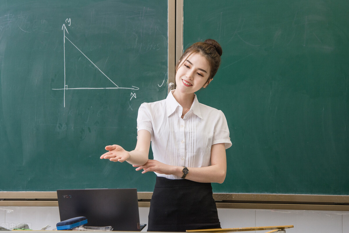 语境不同意义不同的词语,语境与语义