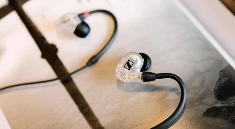 值得推荐的耳机大品牌,游戏监听耳机推荐