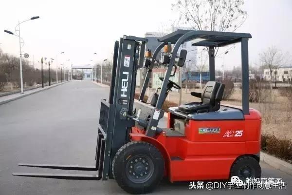 挖掘机挖土机怎么画简笔画,挖土机简笔画推土机