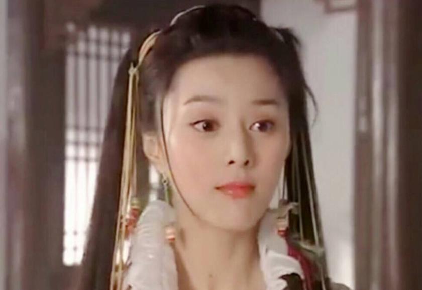 蛇系长相范冰冰,蛇女惊艳的视频