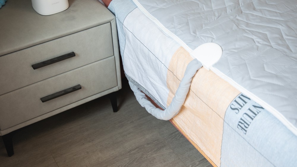 现在的电热毯有辐射吗,电热毯有辐射真的不能用吗