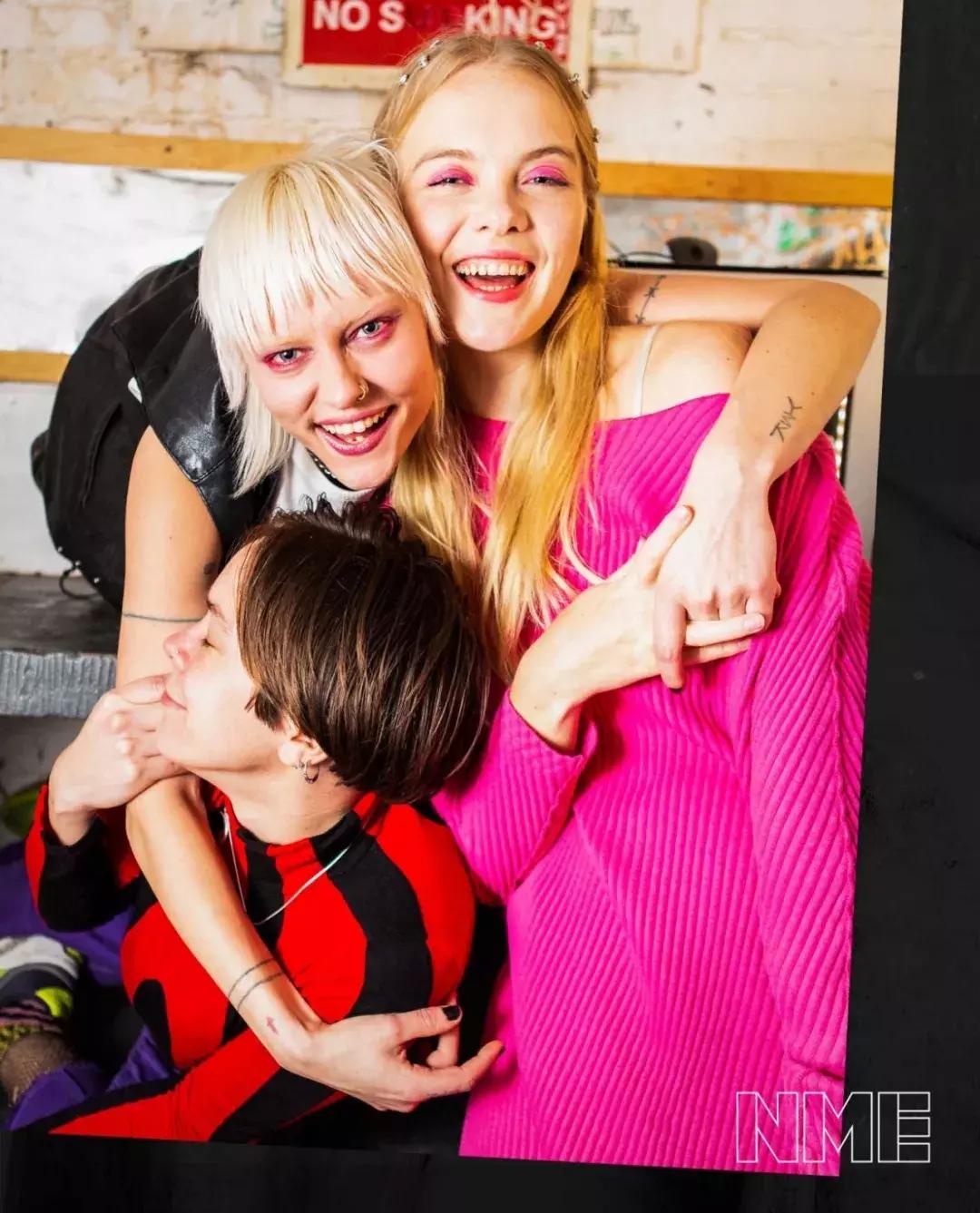 理想人妻DreamWife：我们才不是什么女子乐队！