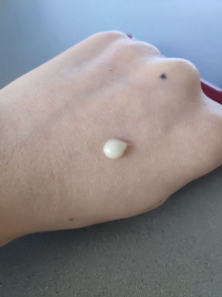 什么眼霜最好用去眼纹,眼部用什么眼霜比较好