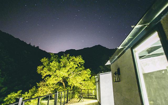 杭州最美民宿落地窗湖景房,杭州最美十大民宿酒店