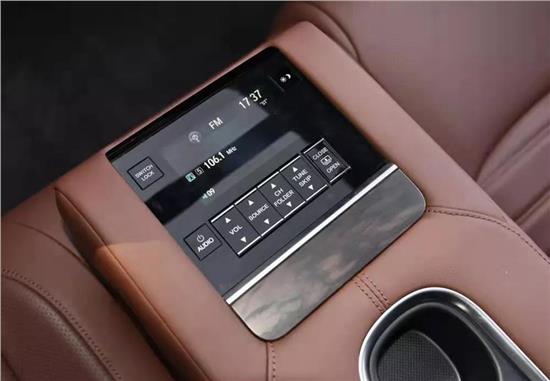 全新ur-v的答案是品质舒适,全新ur-v带你领略
